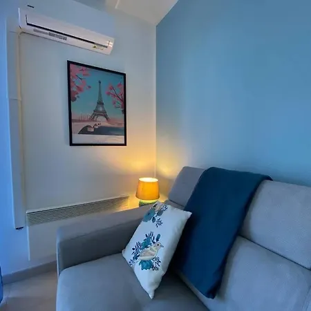 Le Voyage Bleu, Clim Parking Apartman *